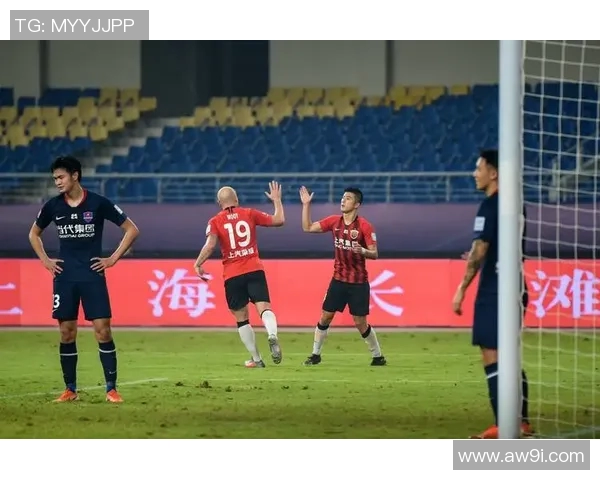 上海上港迎战神户胜利船期待精彩对决与激情碰撞